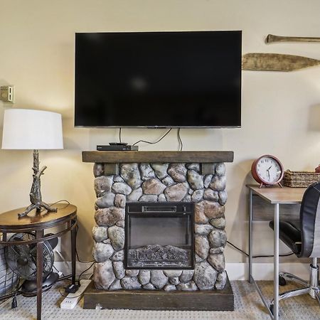 Truckee Studio With Balcony And On-Site Skiing! ภายนอก รูปภาพ