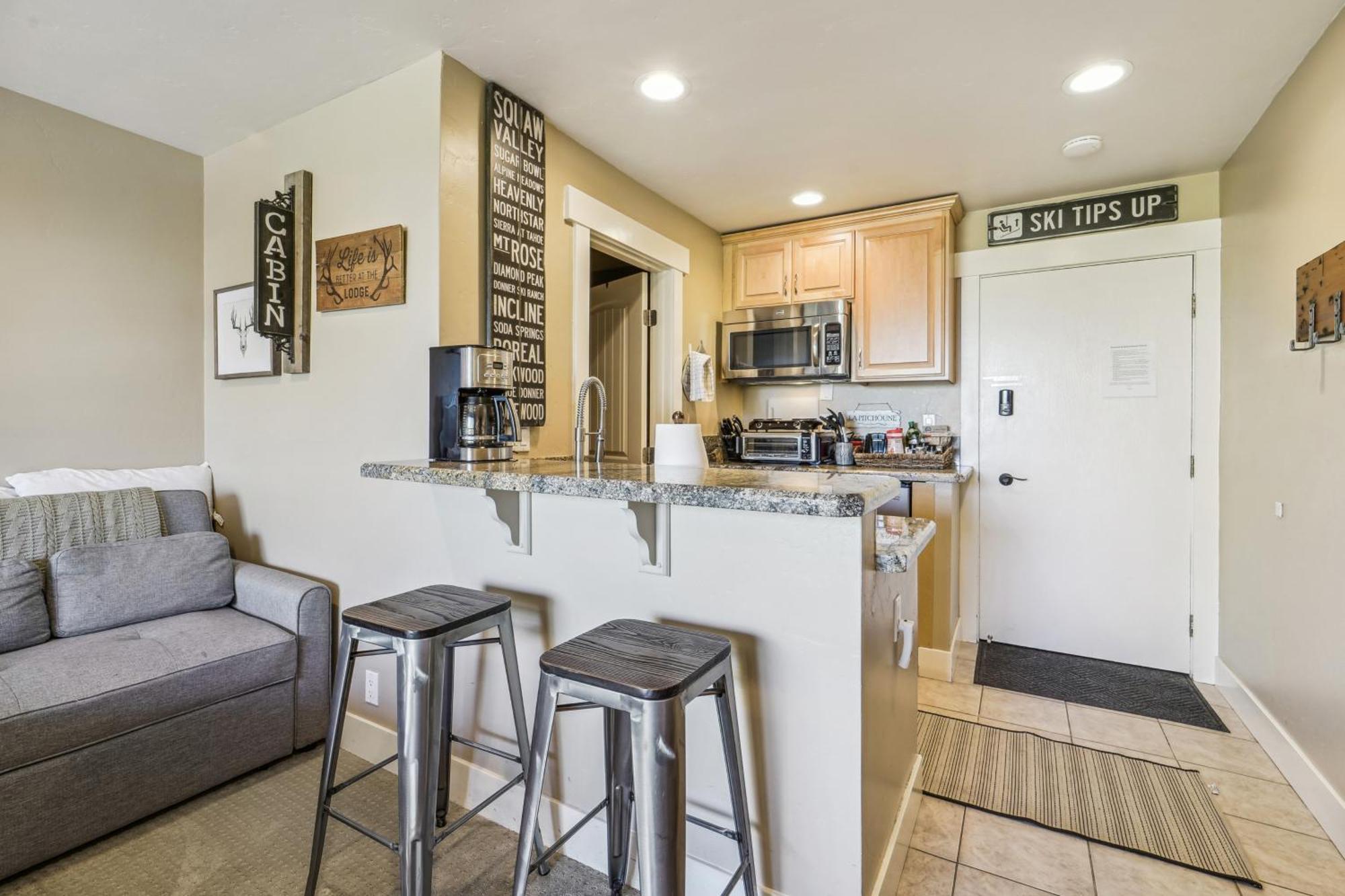 Truckee Studio With Balcony And On-Site Skiing! ภายนอก รูปภาพ