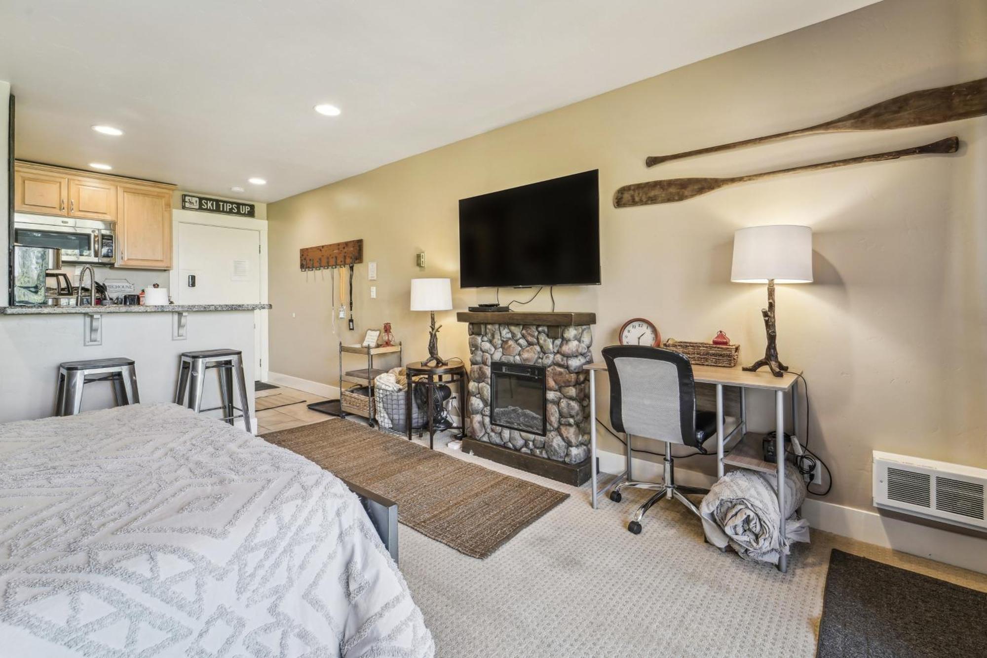 Truckee Studio With Balcony And On-Site Skiing! ภายนอก รูปภาพ