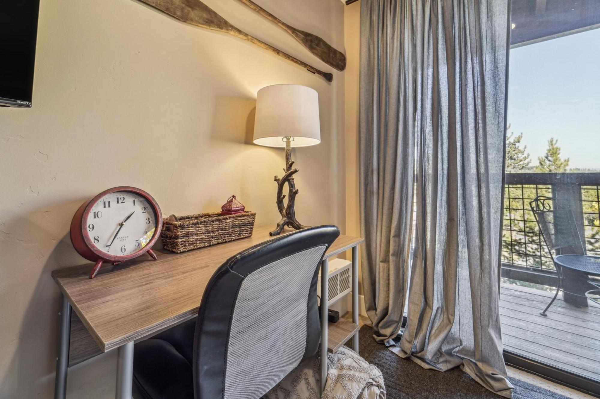 Truckee Studio With Balcony And On-Site Skiing! ภายนอก รูปภาพ