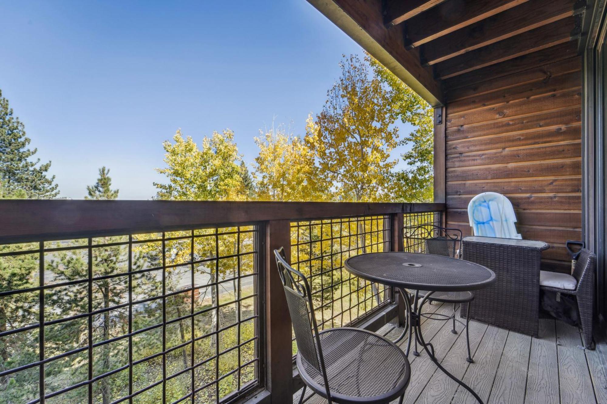 Truckee Studio With Balcony And On-Site Skiing! ภายนอก รูปภาพ