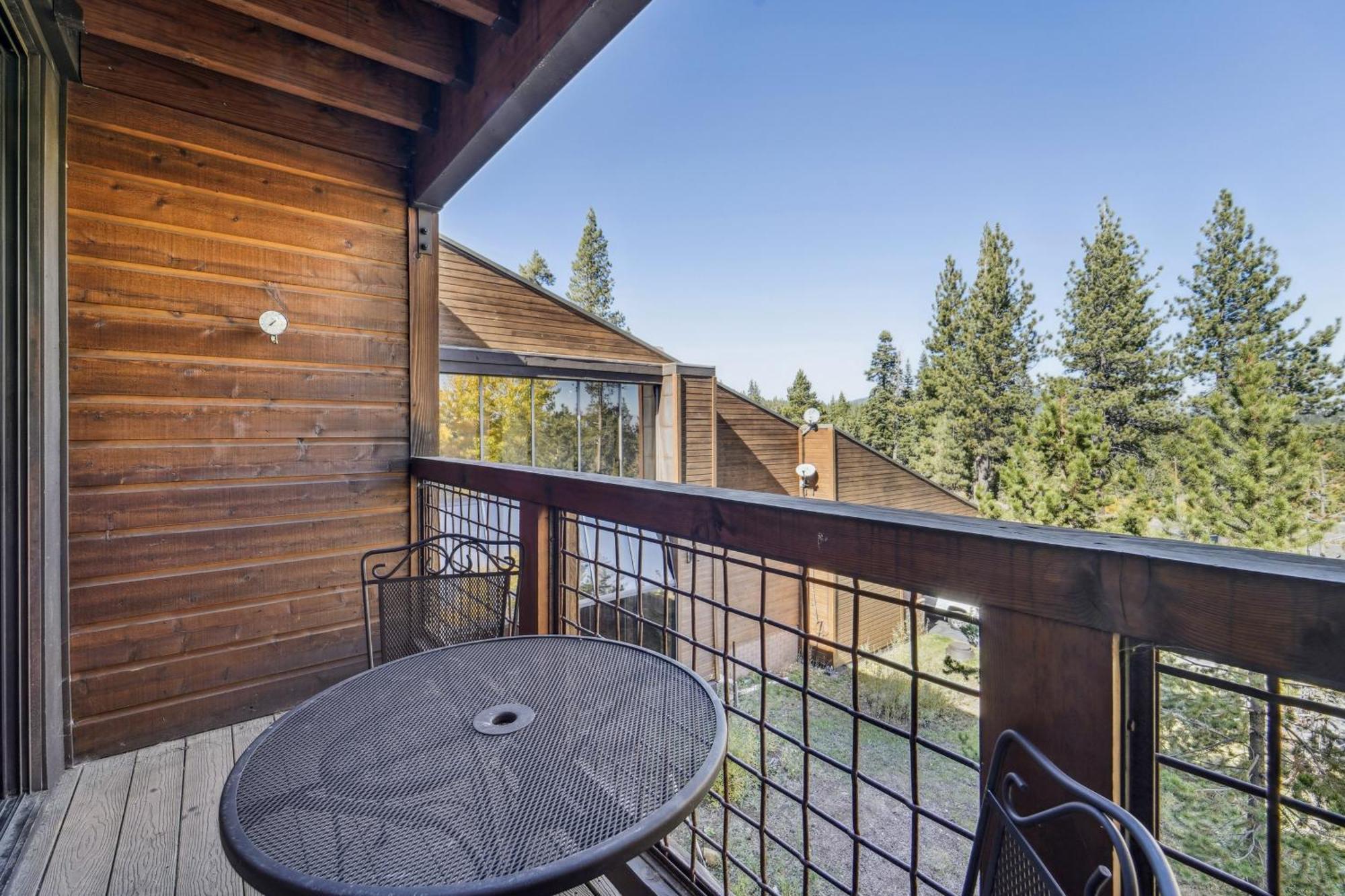 Truckee Studio With Balcony And On-Site Skiing! ภายนอก รูปภาพ
