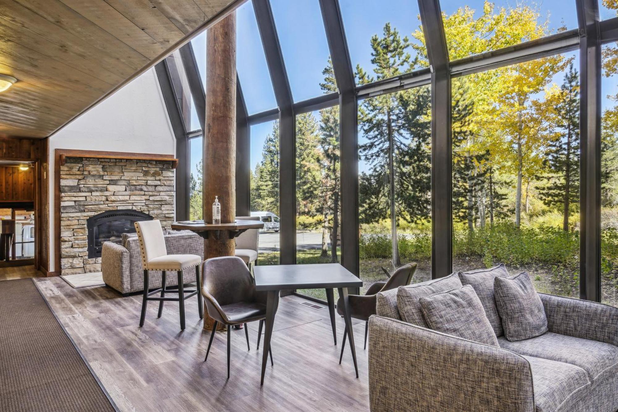 Truckee Studio With Balcony And On-Site Skiing! ภายนอก รูปภาพ